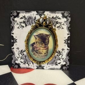 Gold Pretty Pussy Brooch